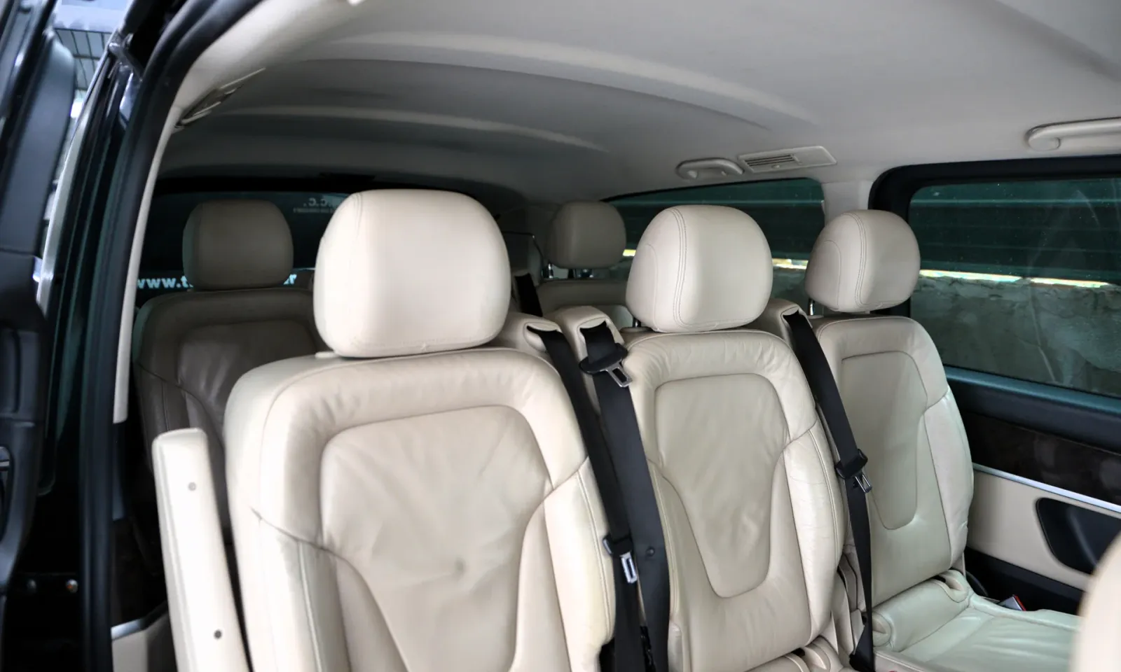 Hero image for private transfer service: Salerno Airport to Positano Private Transfer