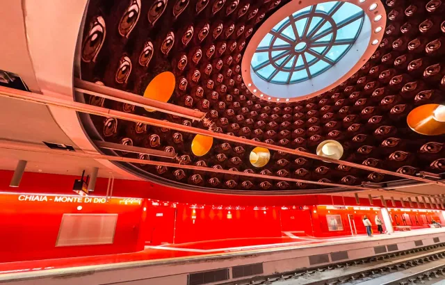 Naples district served by tailored private transfers