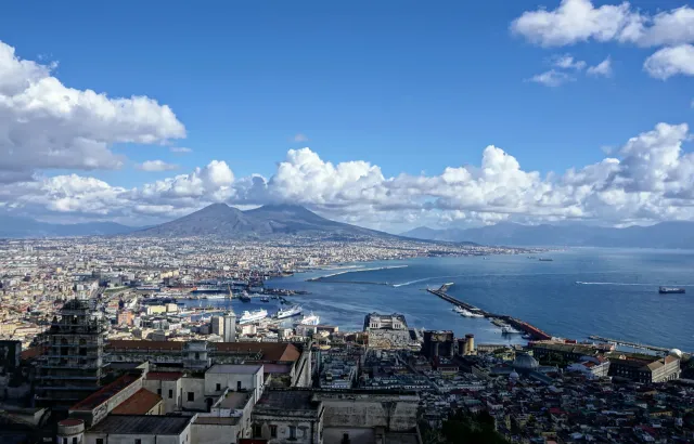 View of Naples and Vesuvius along regional transfer routes