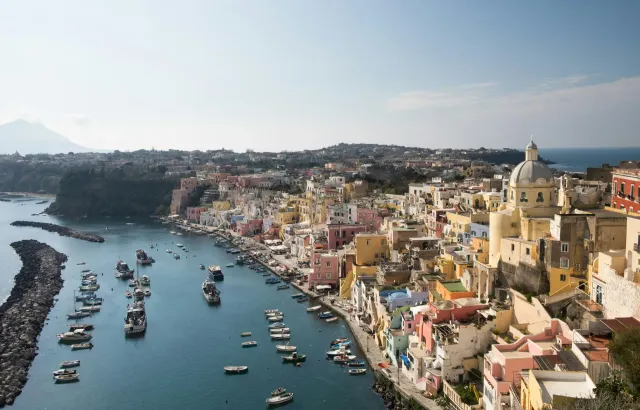 Procida day-trip planning from Naples and Sorrento area