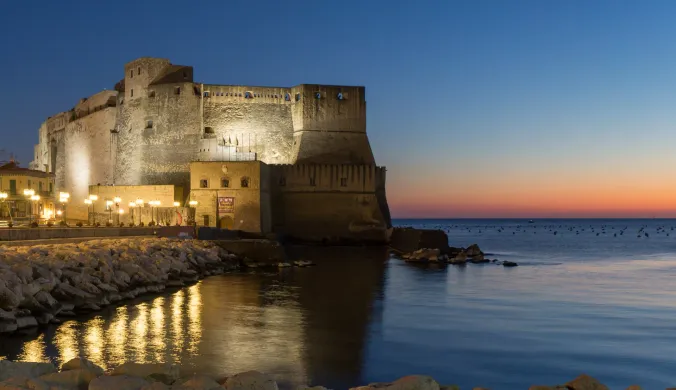 Cover image for blog post: How to Get from Naples Airport to Sorrento: Best Transfer Options