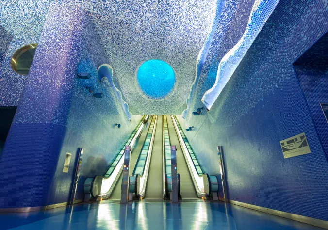 Private transfer service for route: Naples Central Station to Sorrento Private Transfer