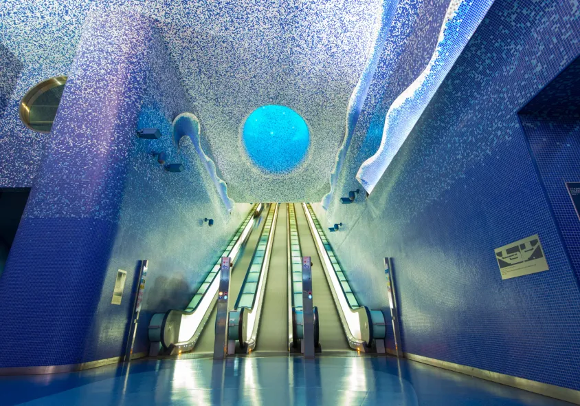 Private transfer service for route: Naples Central Station to Sorrento Private Transfer