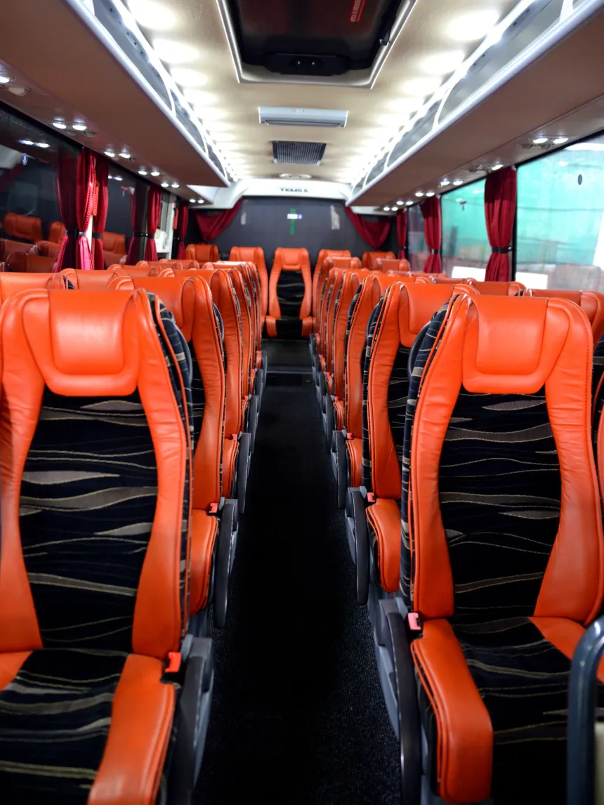 Travel In Sorrento team assisting guests in Sorrento